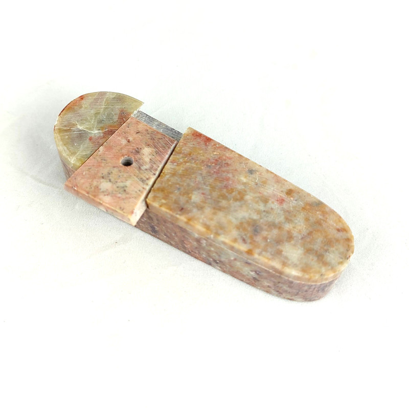 Stone Lid Pipe (SS-5)